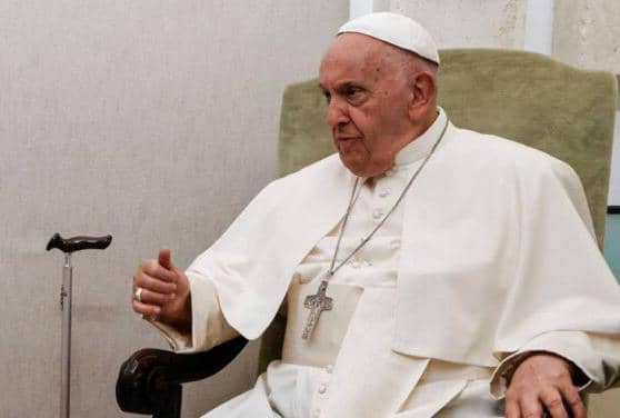 Sommet G7 : Appel du Pape Contre Les Armes Létales