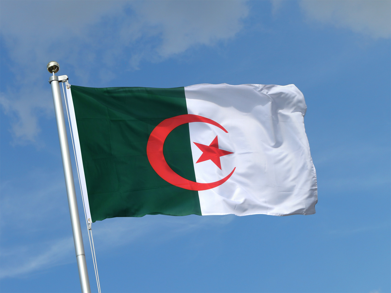 Algérie : Pays Musulman Pour Accueillir Le Pape, Une Commission Nationale En Place Par Le Gouvernement