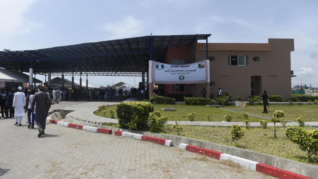 Nigeria /Bénin : Douanes Et Police En Guerre Contre Le Commerce Informel