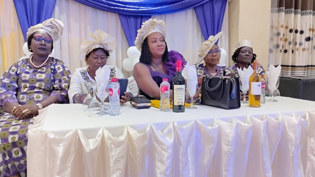 Amicale Hwenusu : Célébration Du Jubilé D'étain, Témoignages D'anciens et Actuels Membres Pour Glorifier  Le Parcours